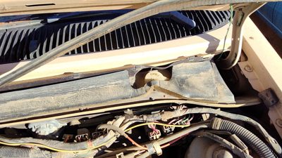 1984 Ford Tempo Windshield Washer Fluid Reservoir With Pump Oem Wiper Tank