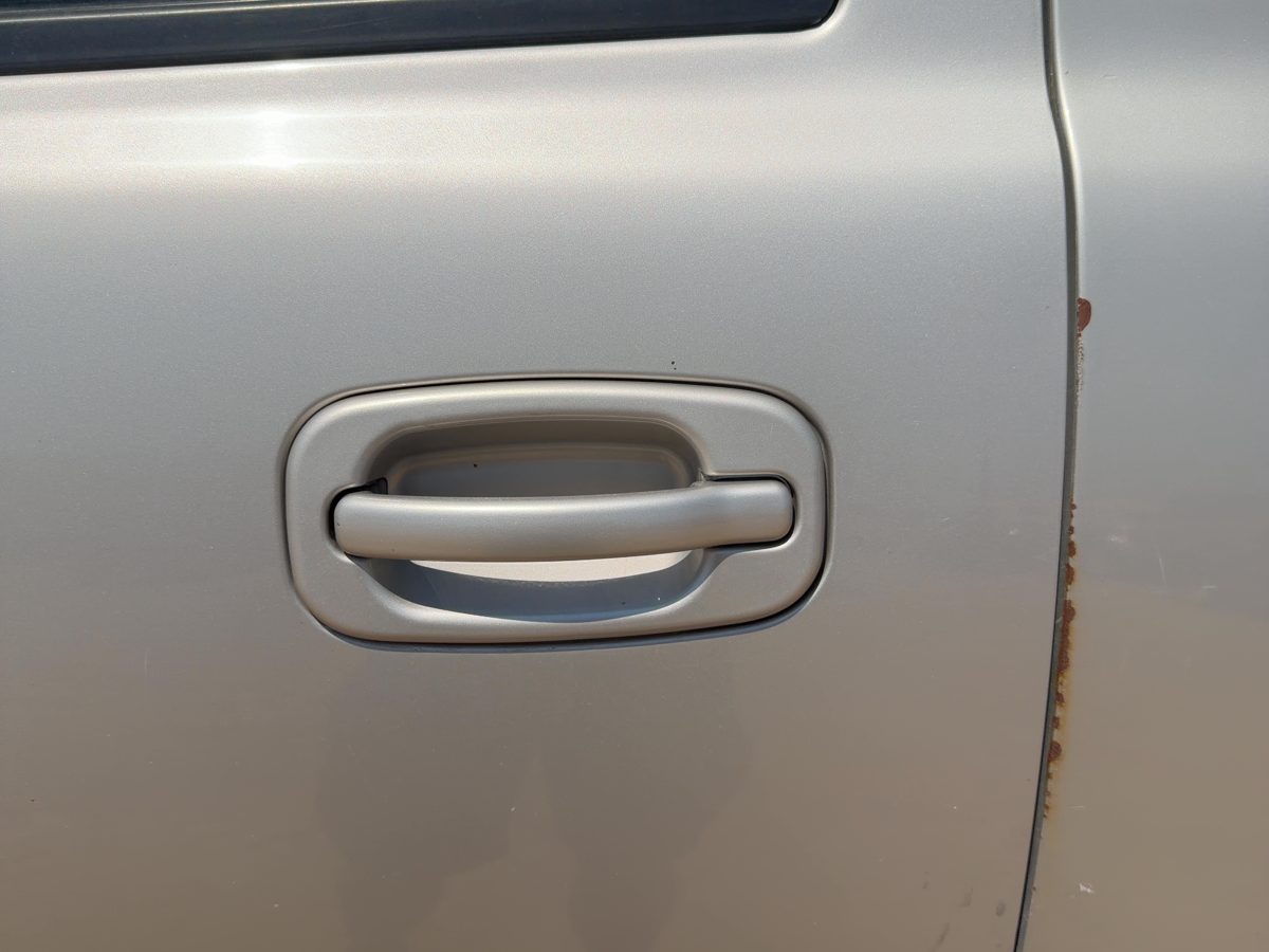 2005 Suburban 1500 Outside Door Handle