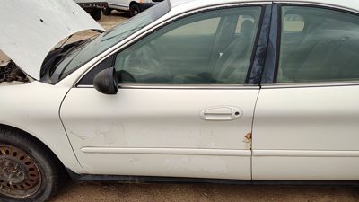 2005 Mercury Sable Front Door