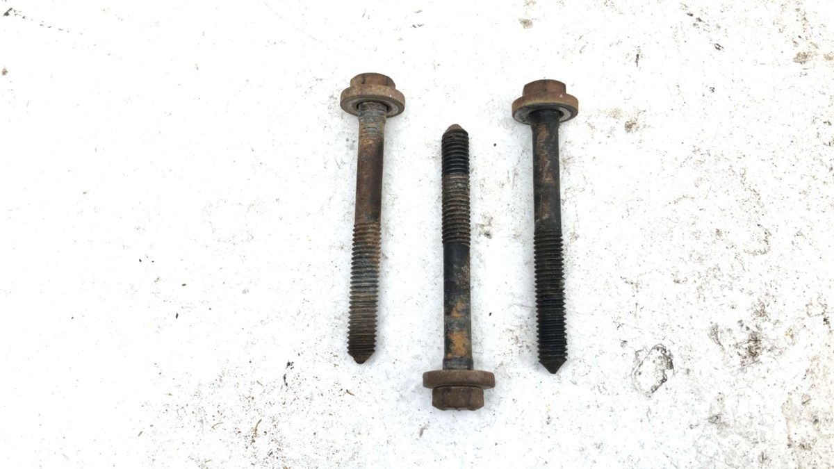 1991-1994 Ford Explorer Set Of Bolts For Power Steering Gear Box Hardware Oem