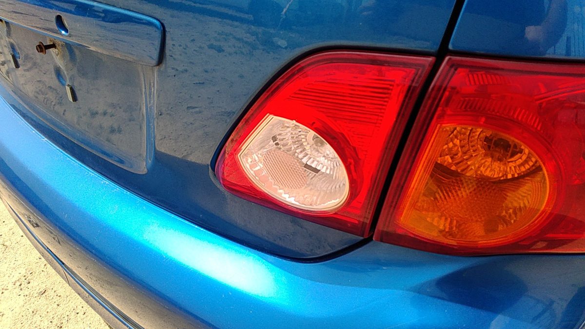 2010 Toyota Corolla Tail Light Assembly