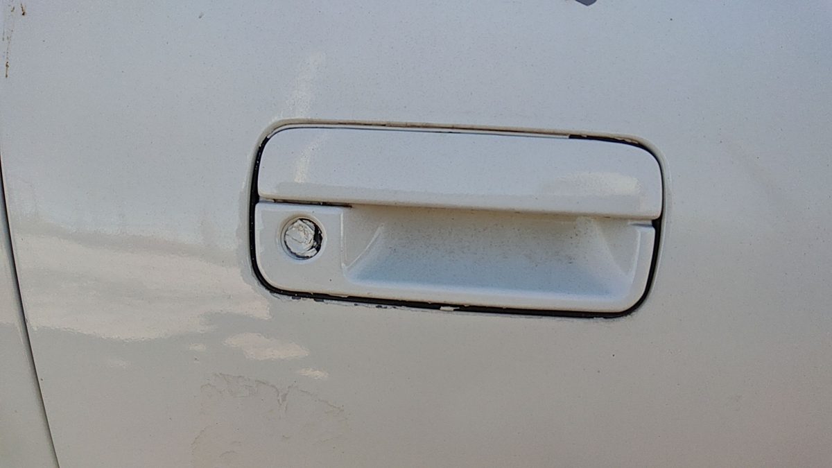 1994 Pontiac Bonneville Passenger Right Front Outside Door Handle Oem White