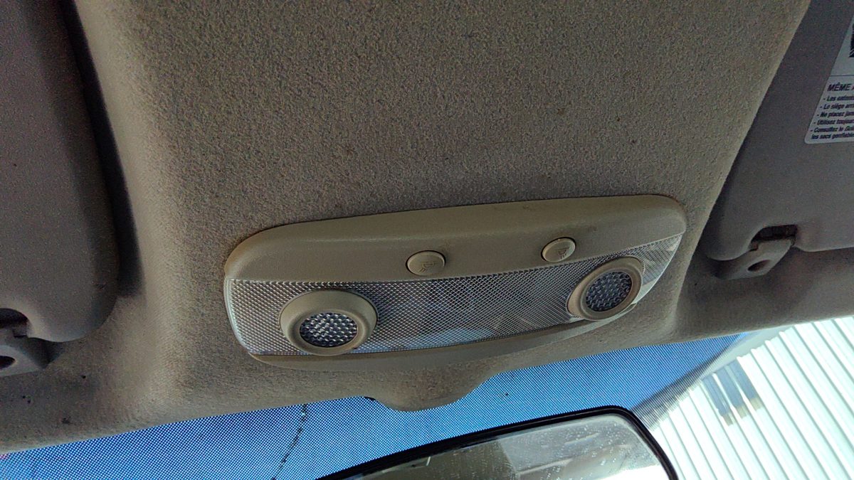 2011-2013 Ford Fiesta Center Overhead Console Oem Dome Light Map Lamp Cubby