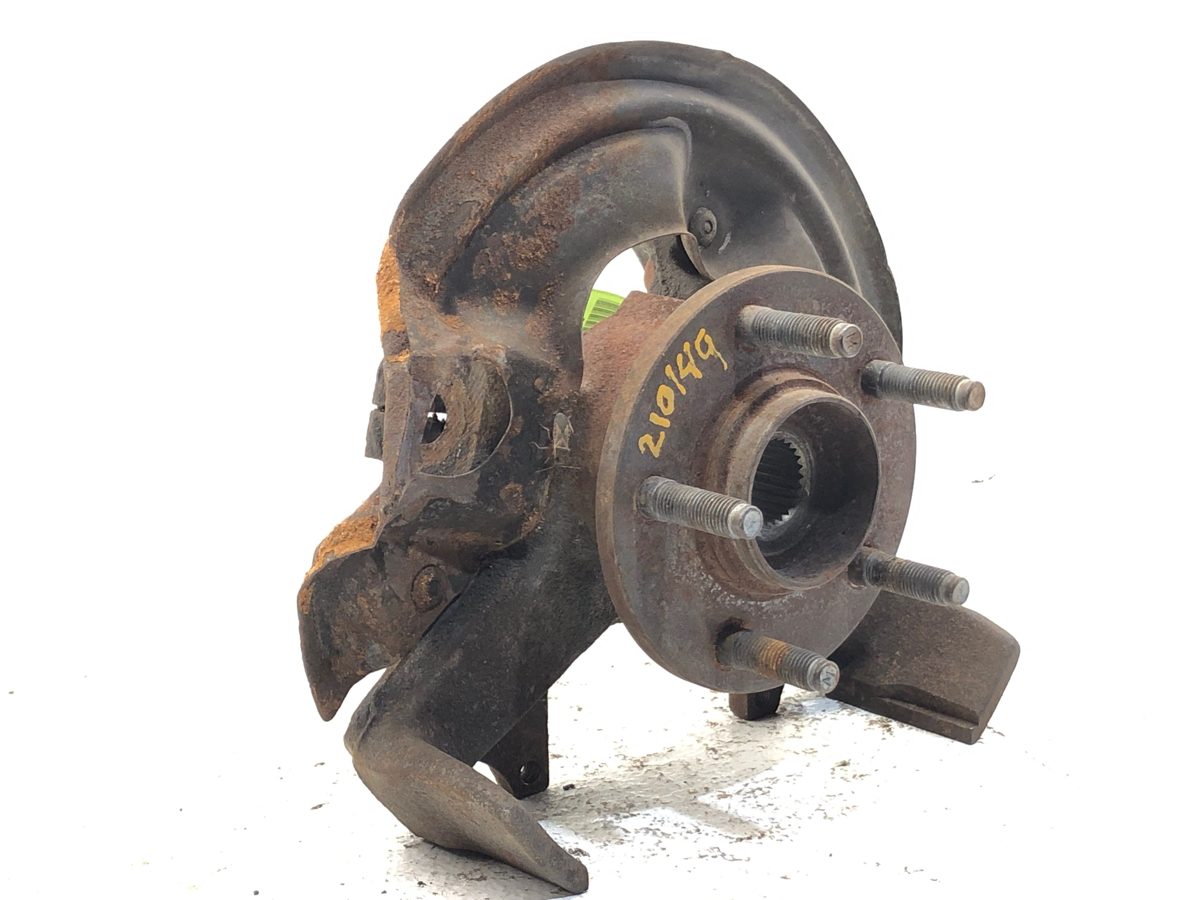 91-93 Sable Passenger Right Front Spindle Steering Knuckle With Wheel Hub
