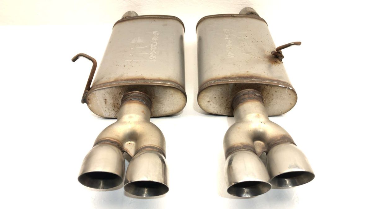 2006-2008 Buick Lucerne Magnaflow Muffler Pair Stainless With Dual Tips 2.5In