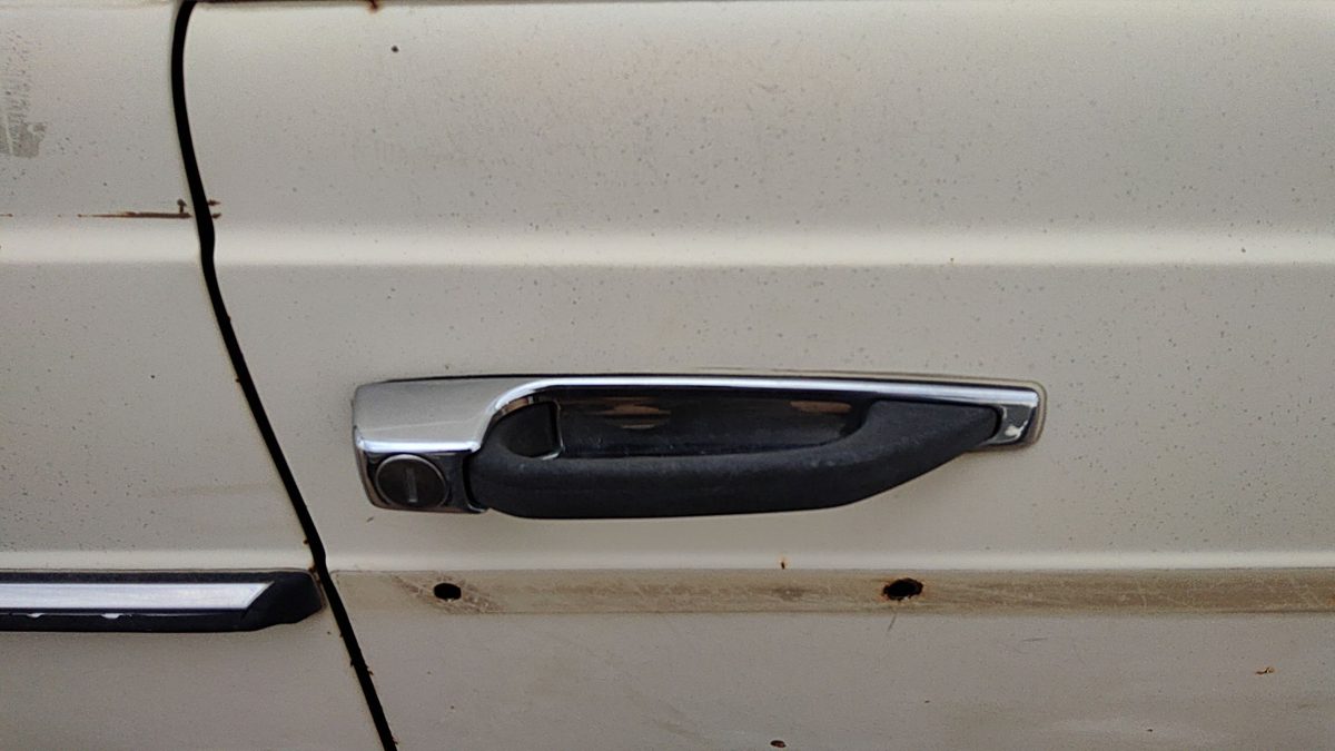 1980 Mercedes 300Td Passenger Right Front Outside Door Handle Oem
