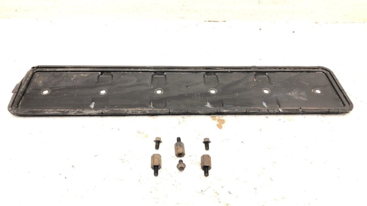 2001 Dodge Ram 2500 Tappet Cover Engine Side Plate With Bolts 5.9L Cummins Oem