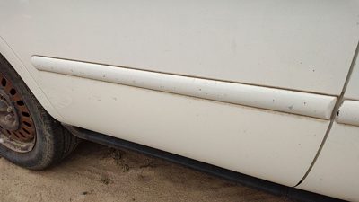 03-05 Sable Passenger Right Rear Moulding From Door Oem Back Trim Strip Wt White