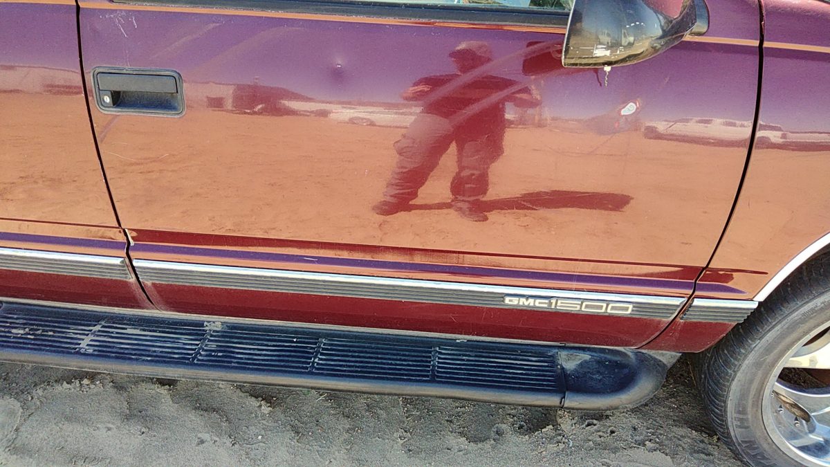 1999 Gmc Yukon Front Door