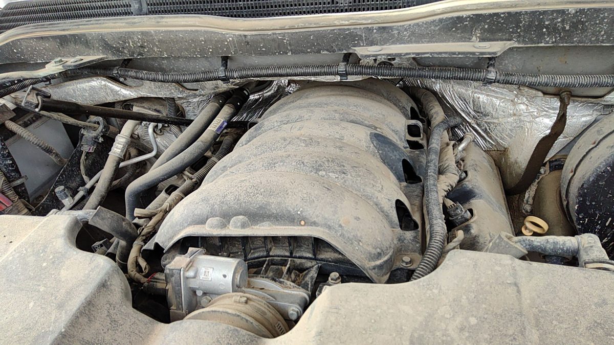 2015 Chevy Silverado 1500 Engine Cover