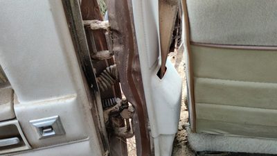 1978-1983 Chevy Malibu Driver Left Rear Upper Lower Door Hinge Pair Set Oem