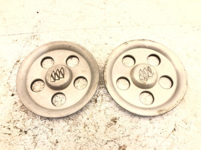 2000-2005 Buick Lesabre Pair Of Front Center Hub Caps Oem Wheel Cover 9594028