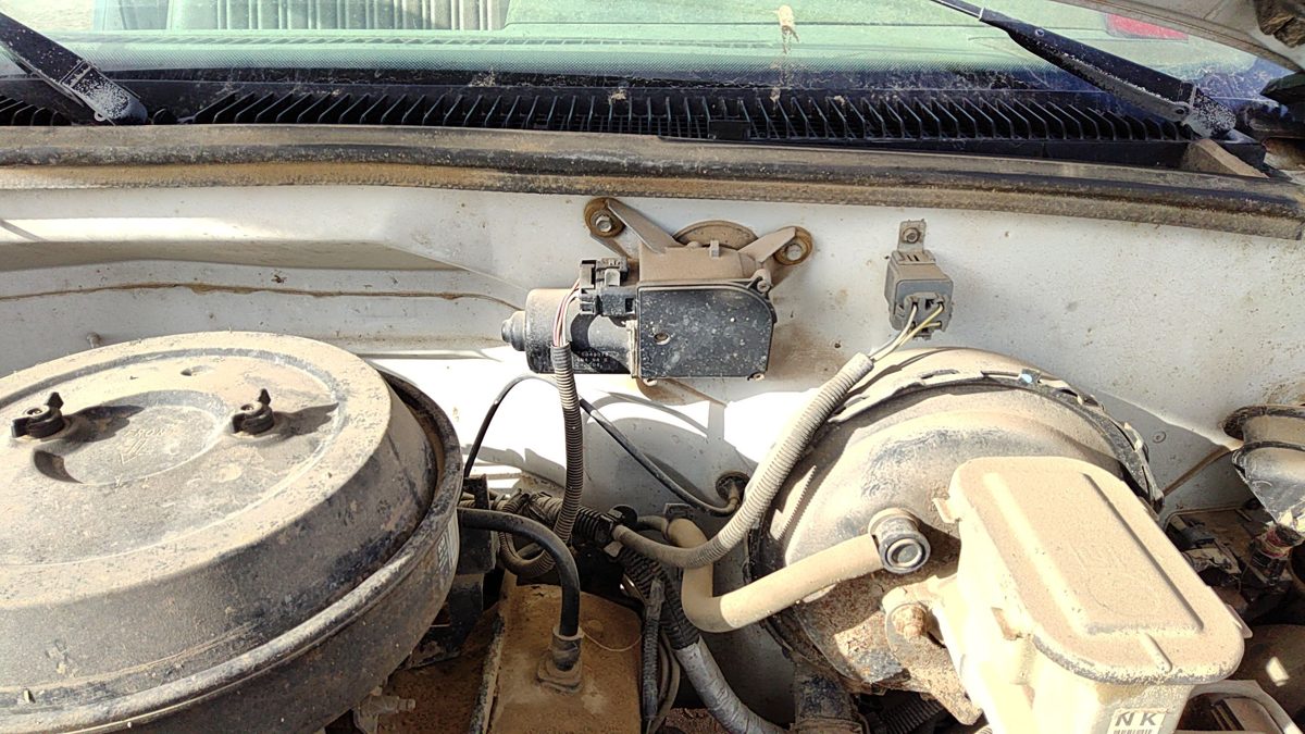 1988-1999 Chevy Silverado 1500 Windshield Wiper Motor Oem 12368702