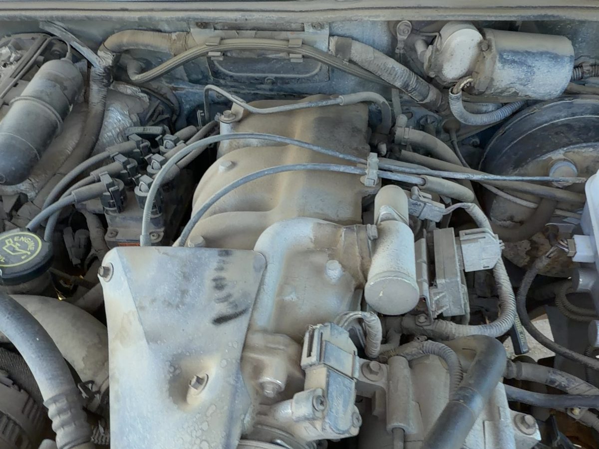 1991-1994 Ford Explorer 2 Dr Upper Intake Manifold EGR Hole OEM 4.0L F3TZ9424A