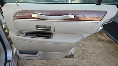 03 Lincoln Town Car Passenger Right Rear Door Trim Panel With Switches Back Gray