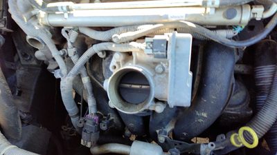 2005-2006 Chevy Cobalt Throttle Body Valve Oem With Sensors 2.2L 12568796