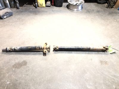 96-99 Subaru Legacy Outback Rear Driveshaft Oem Back Drive Line 2.5L At 2 Pieces
