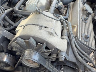 1986 Oldsmobile 98 Alternator 3.8L 10463071