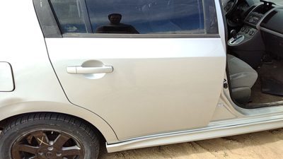 2010 Nissan Sentra Rear Door