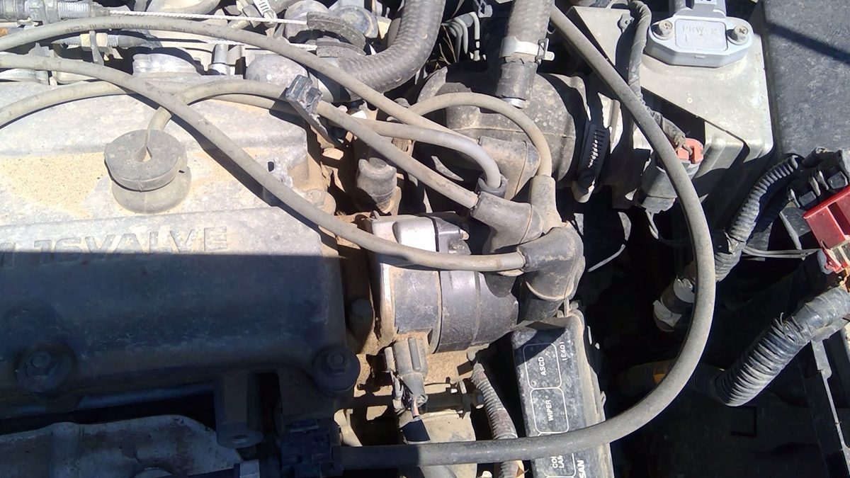 1993-1997 Nissan Altima Ignition Distributor Oem 2.4L 221001E400