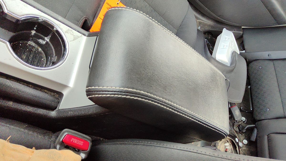 2010-2012 Ford Fusion Center Console Lid Only Oem Arm Rest Fold Down Charcoal Dw