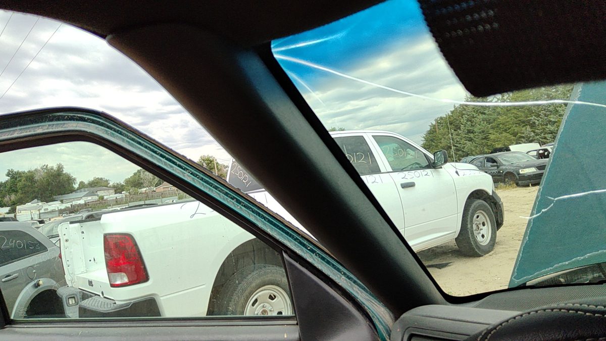 1996 S10 Blazer Driver Left A Pillar Trim Windshield Post Panel Oem Gray