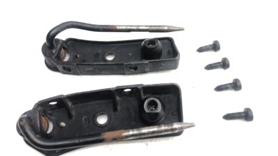 1984-1986 Corvette C4 Targa Top Pair Front Mounts With Bolts Early Design