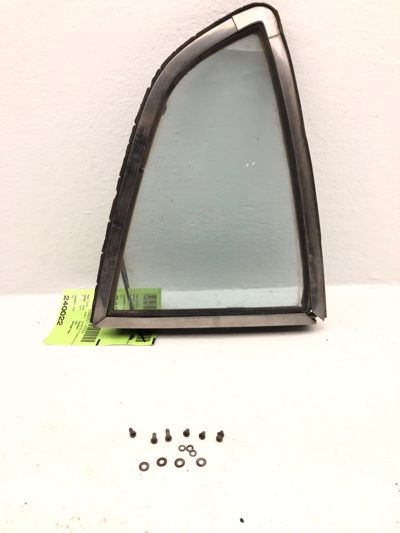 1970-1973 Nissan Datsun 240Z Passenger Right Rear Quarter Glass Back Side Window