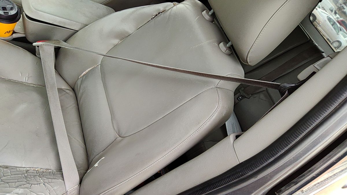 2005-2009 Chevy Equinox Driver Left Front Seat Belt Retractor Shoulder Gray 142