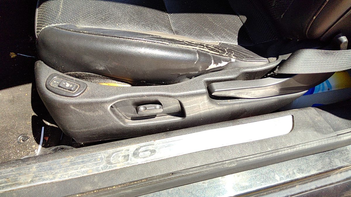 09 Pontiac G6 Gxp Coupe Driver Left Side Power Seat Switch With Trim Panel Ebony