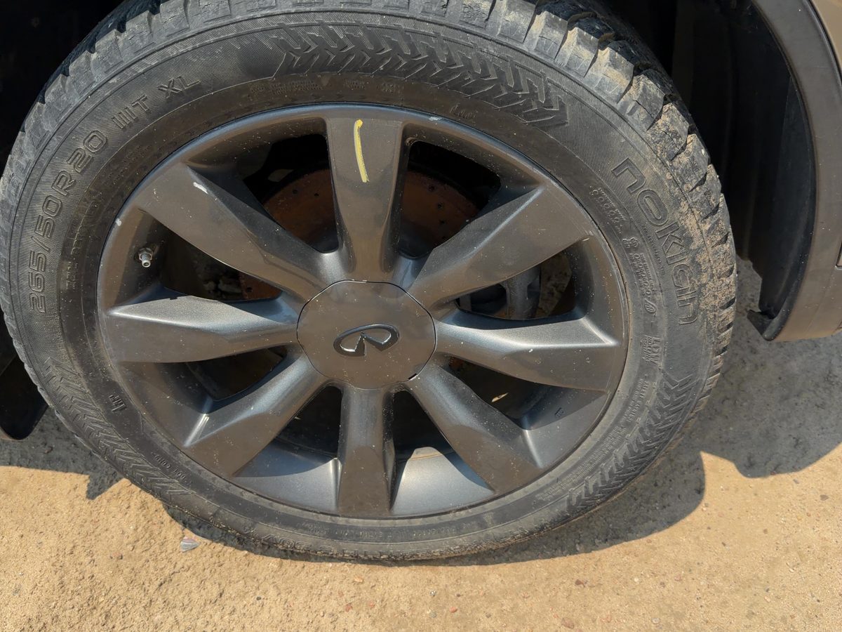 2003 Infiniti Fx Series Wheel