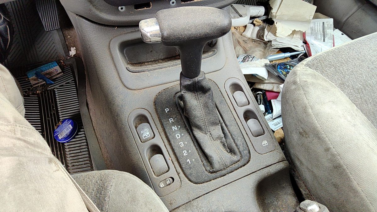 2002 Saturn L100 Floor Shifter Lever Assembly Oem Shift Unit Gray 96B