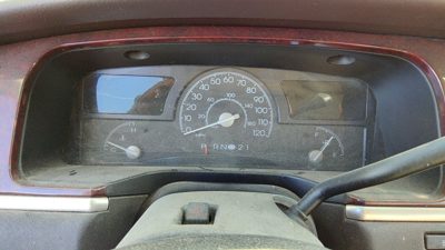 2003-2004 Lincoln Town Car Speedometer Cluster Instrument Gauges Panel Oem Dash