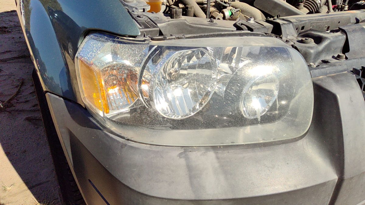 2005-2007 Ford Escape Passenger Right Head Light Oem Front Lamp