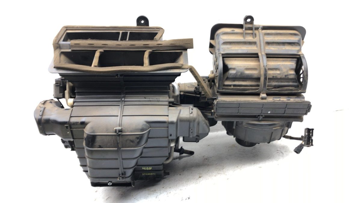 2004-2006 Kia Spectra Complete Heater Box Housing Behind Dash Oem