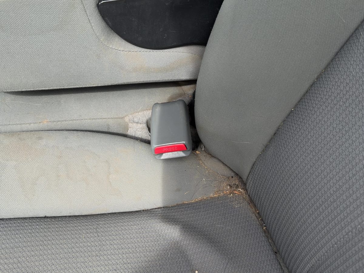 2005-2011 Dodge Dakota Driver Left Front Seat Belt Buckle Receiver Oem Gray P9D5