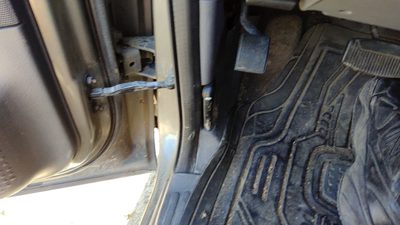 2005 Ford Explorer Kick Panel