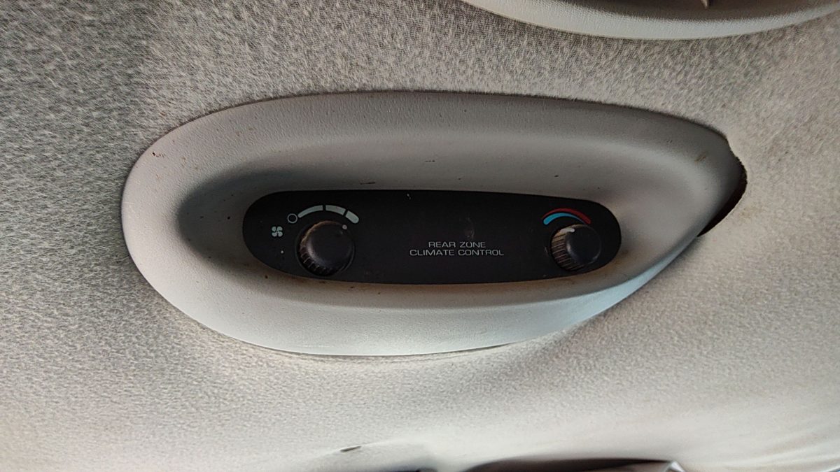 01-07 Dodge Caravan Roof Temperature Control Module In Dash Heater Ac Head Unit