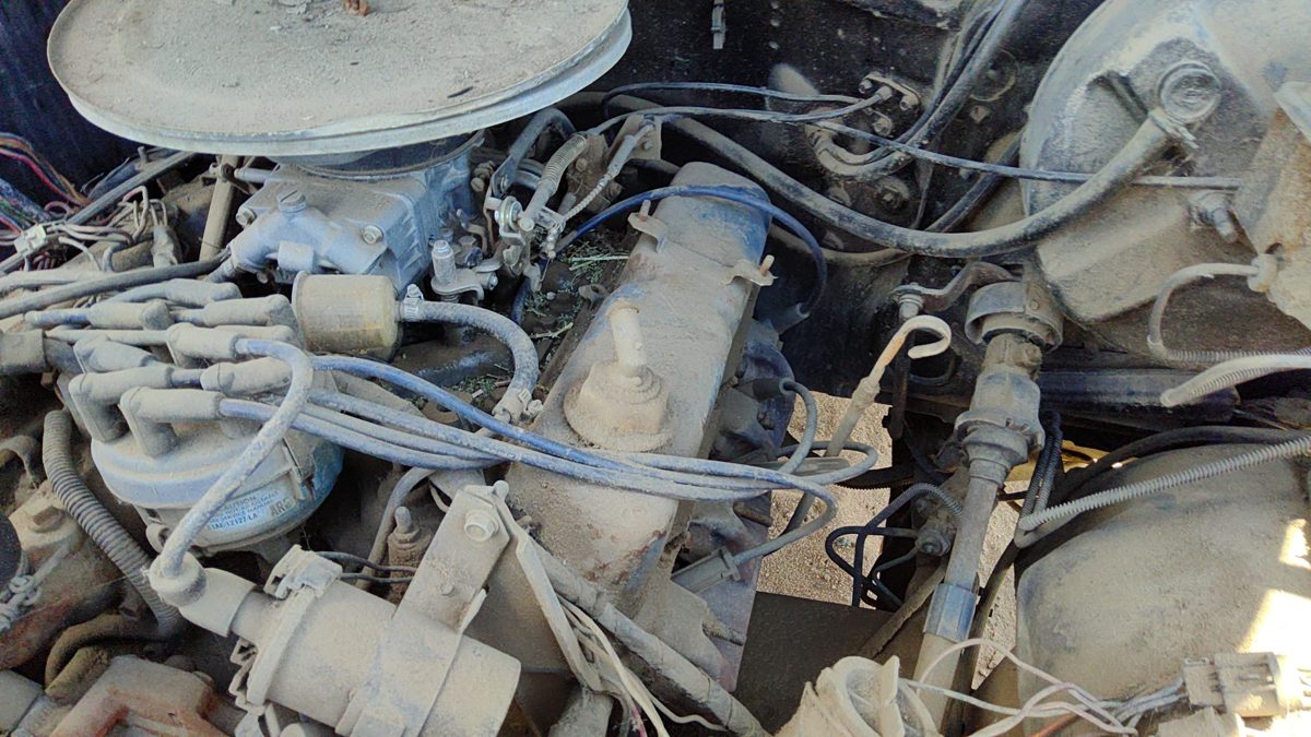 1983 Ford F150 Driver Left Valve Cover Oem 5.8L