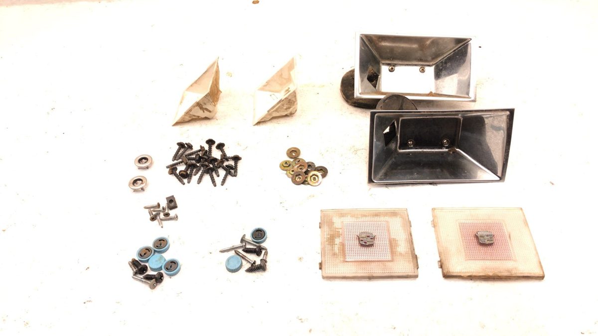 1984 Cadillac Deville Misc Front Left And Right Door Panel Hardware Oem
