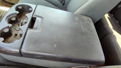 2008 Chevy Silverado 2500 Front Console