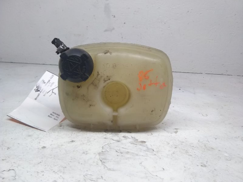 1985 Vw Jetta Radiator Overflow Tank Bottle Coolant Reservoir Oem