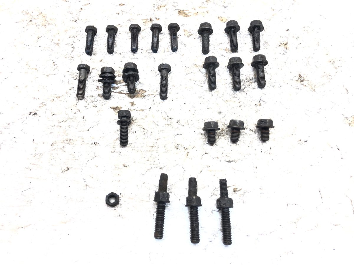 88 Chevy 2500 Set of Bolts for Transmission Hardware 5.7L AT 4X4 Silverado 4L80