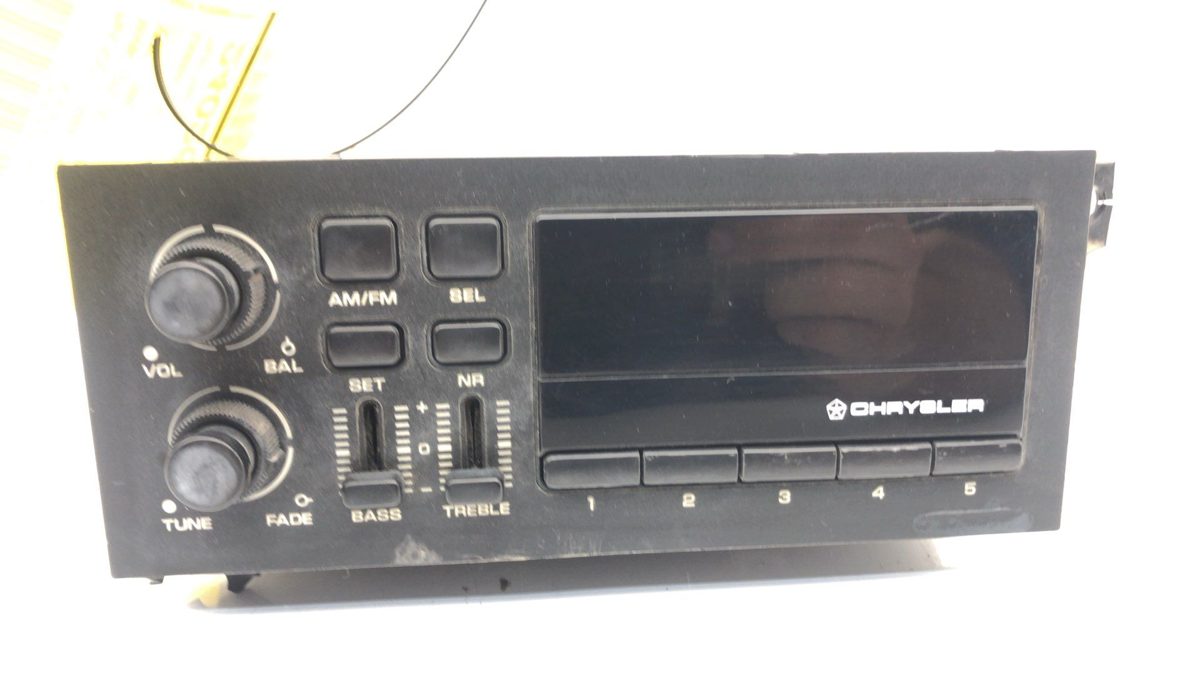 1984-1989 Dodge Ram Pickup D100 Radio Head Unit Stock Stereo Oem 4311828