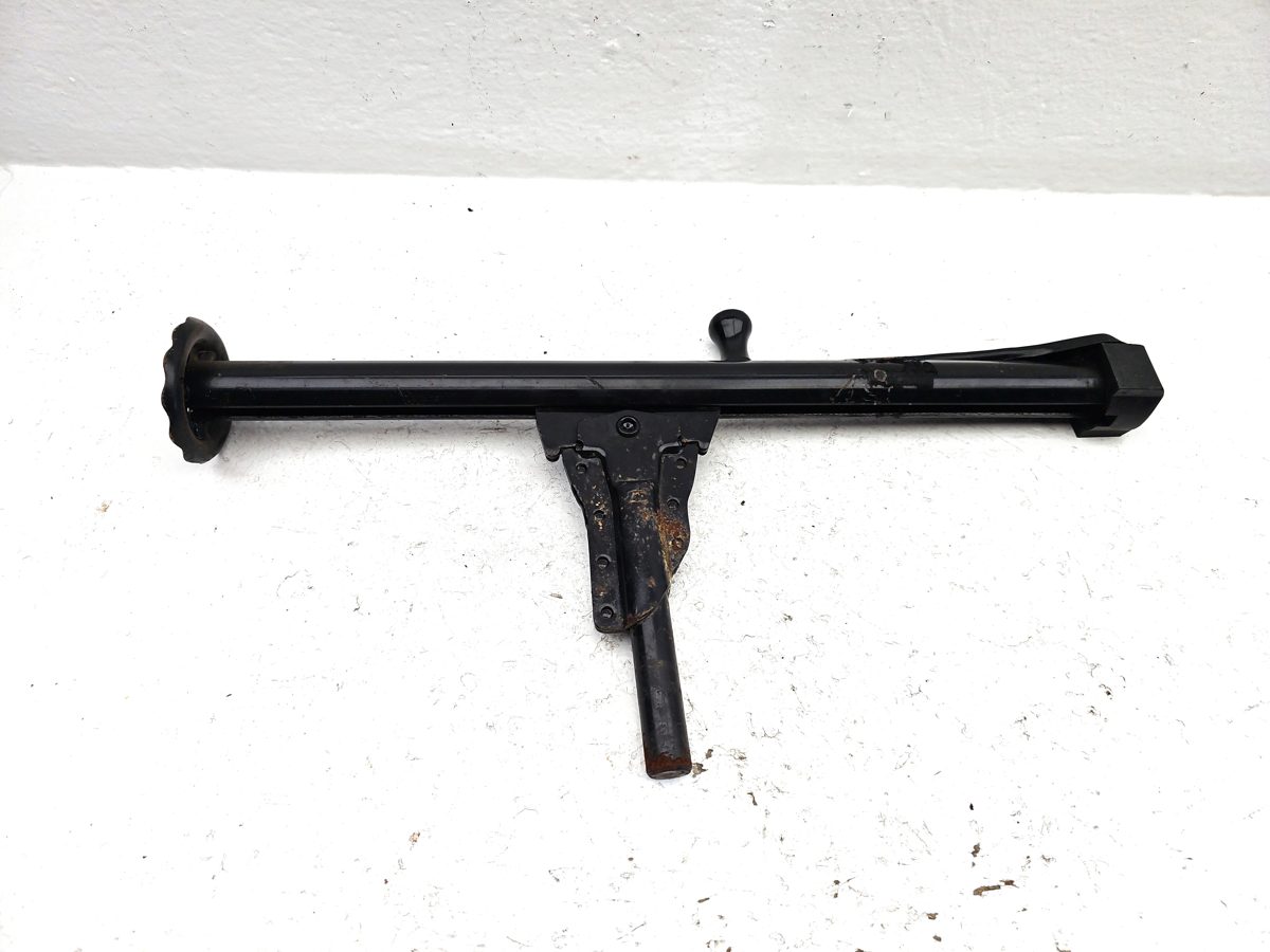 1980 Mercedes 450 Jack Assembly