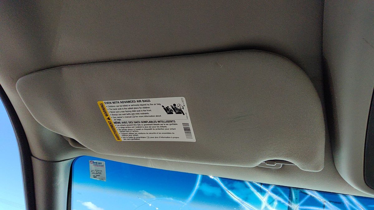2005-2009 Chevy Uplander Driver Left Sun Visor Oem Gray 17B 15874430