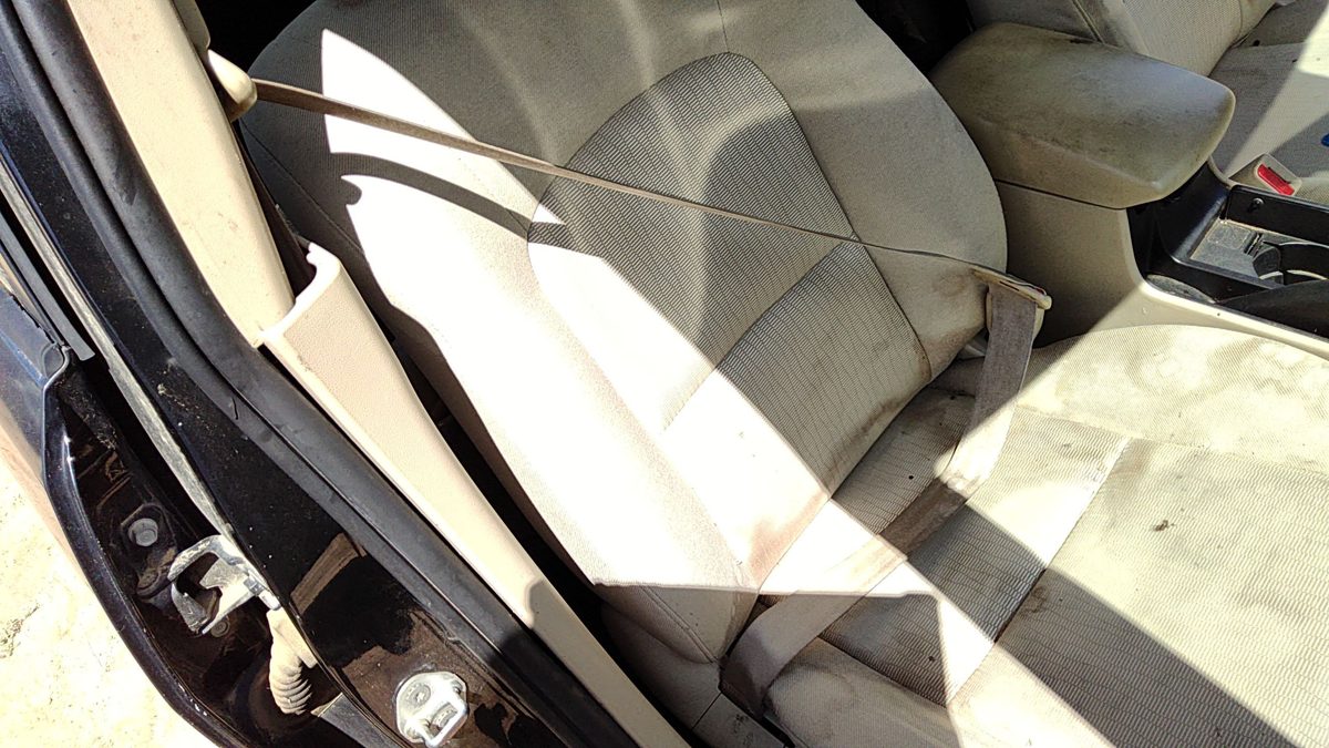 2006-09 Mazda 3 Passenger Right Front Seat Belt Retractor Oem Shoulder Beige Br7