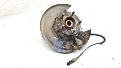 96-99 Sable Passenger Right Front Spindle Steering Knuckle With Wheel Hub