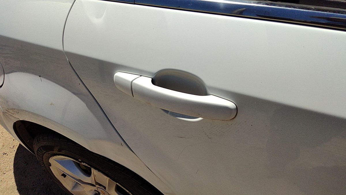 2008-12 Chevy Malibu Passenger Right Rear Outside Door Handle Oem Back White 50U