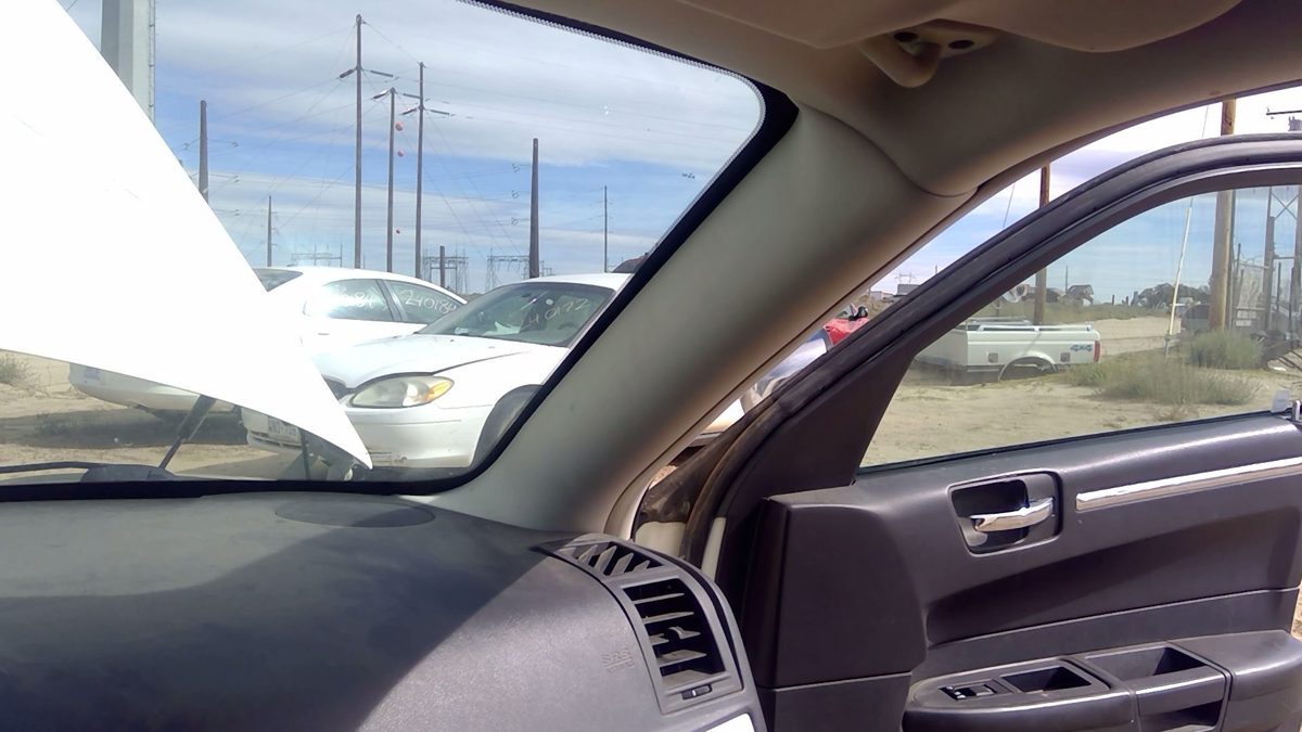 2010 Chrysler 300 Passenger Right A Pillar Trim Windshield Post Panel Gray Dv